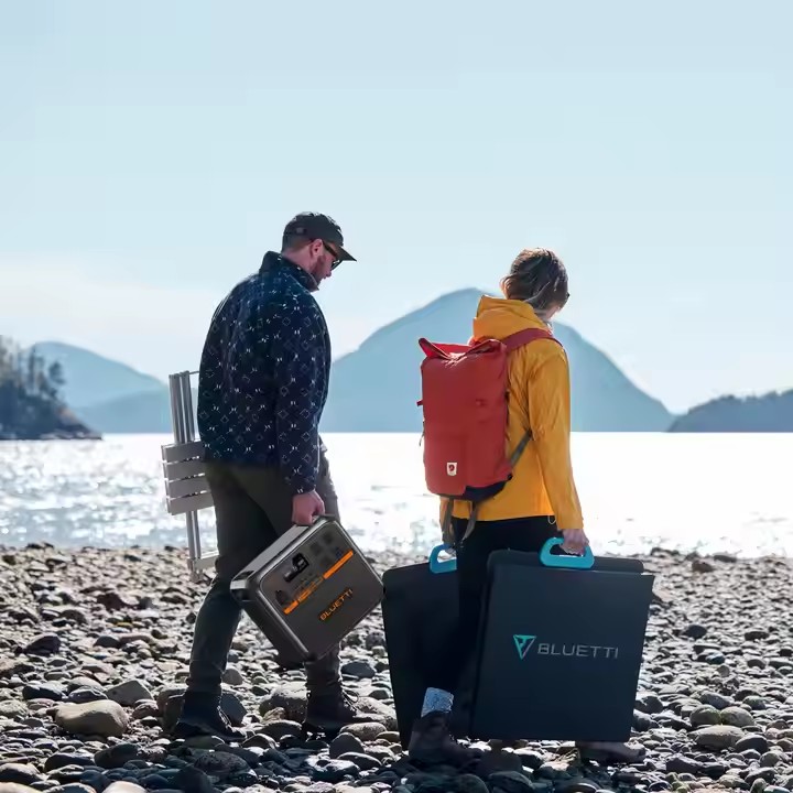 Bluett=i مولد طاقة شمسية محمول - مراجعة Solar Generator وسعره